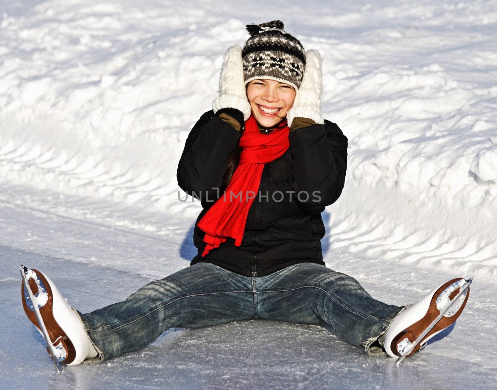 Winter Girl ice skating by Maridav