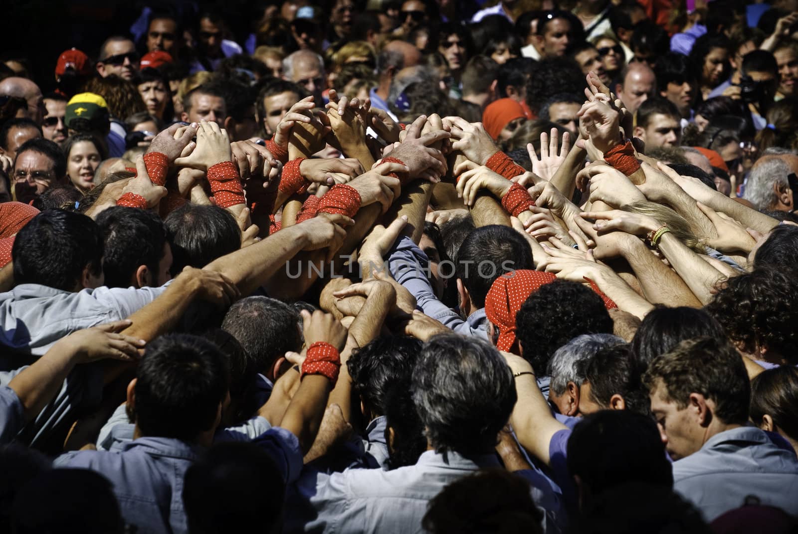 Castellers, Barcelona, Spain by matthi