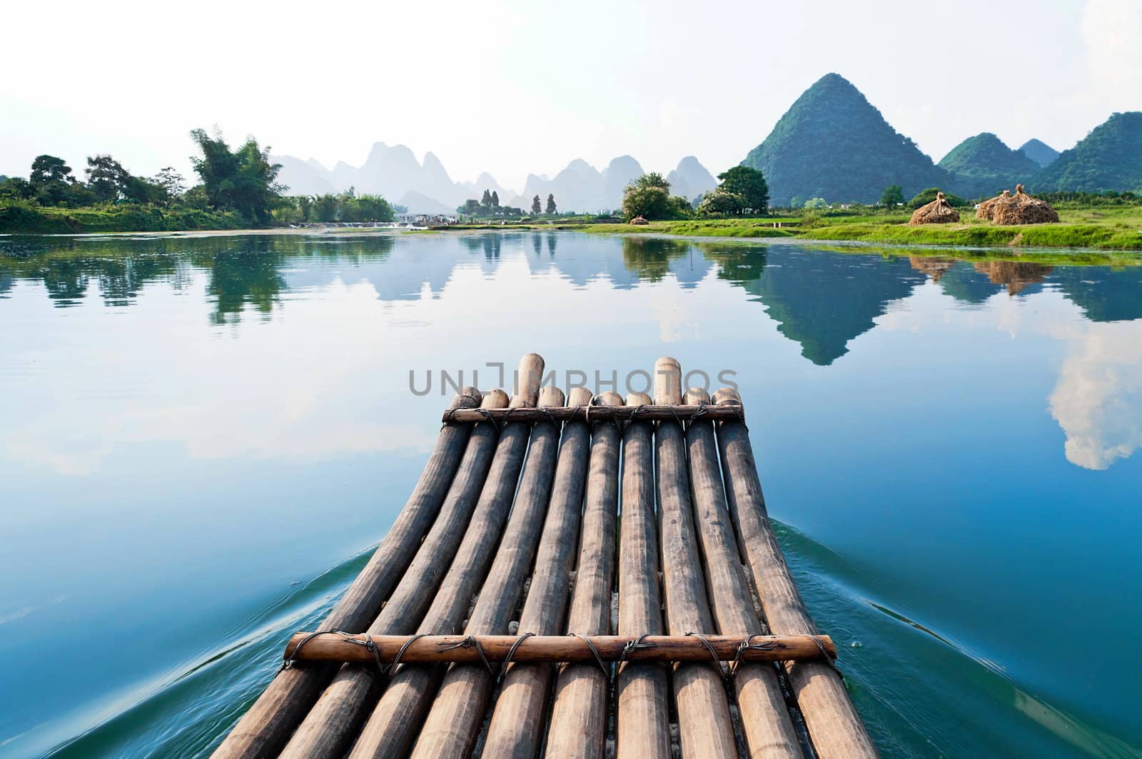 Bamboo rafting in Li River, Guilin - Yangshou China