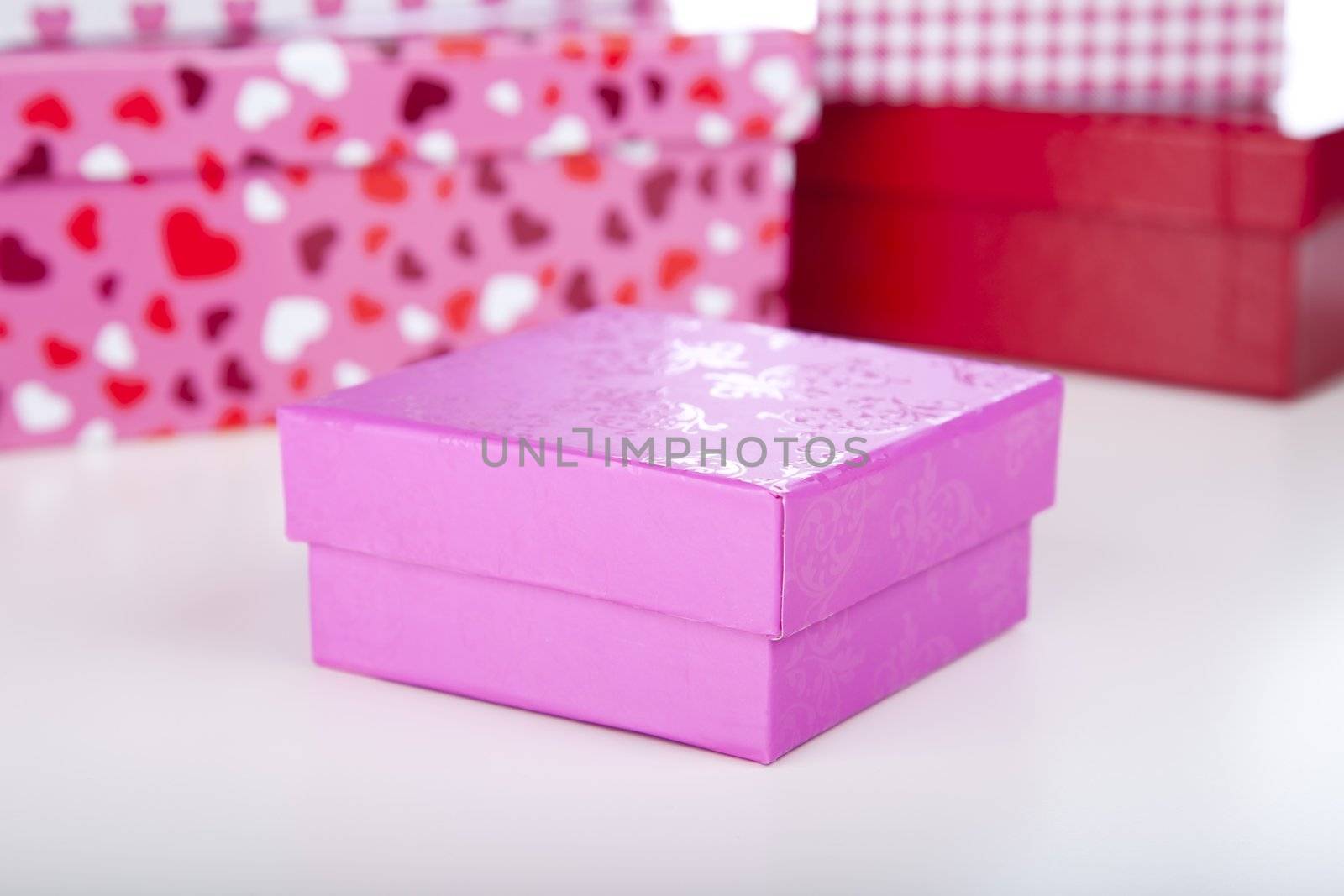 Pink Gift Box by charlotteLake