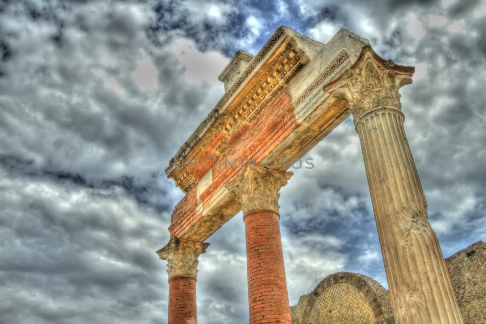 Painted Columns by jasony00