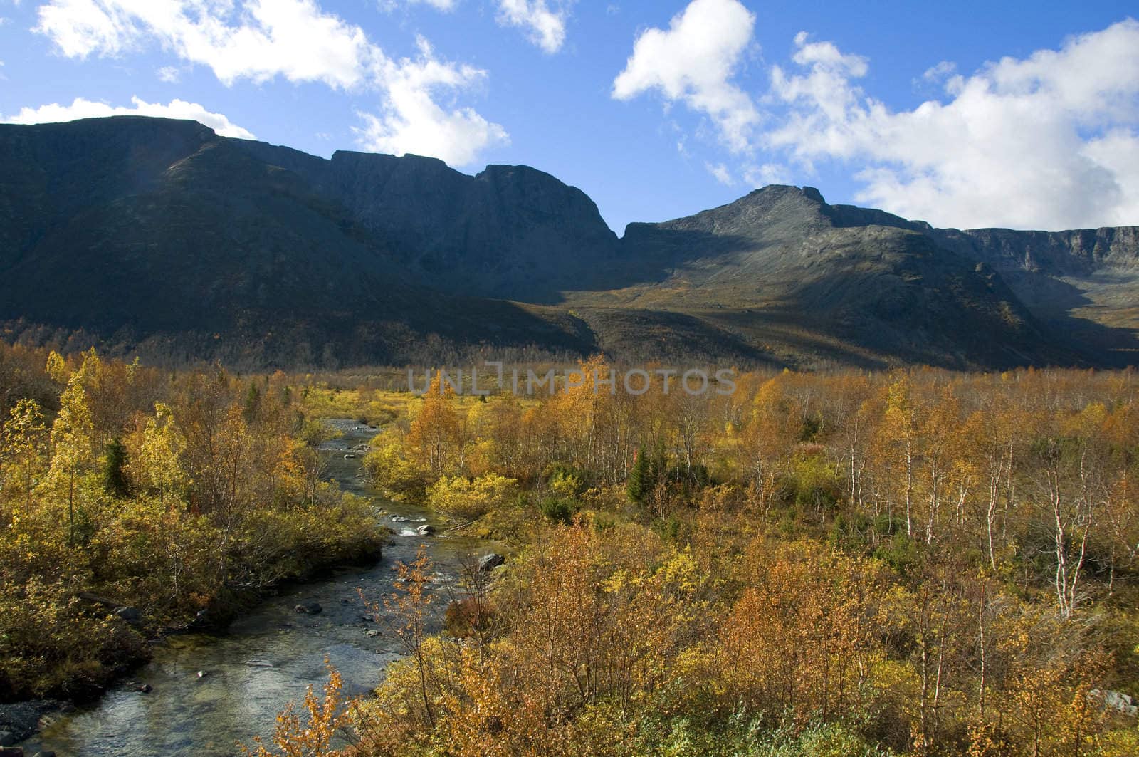 September day in the mountains in the north