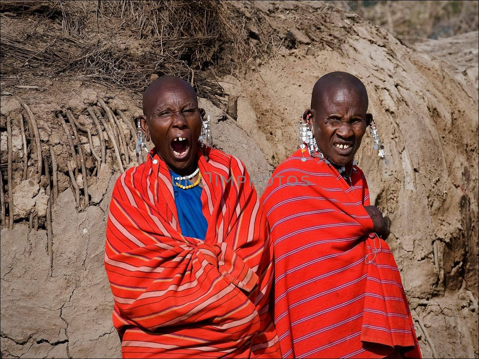 Two maasais. by SURZ