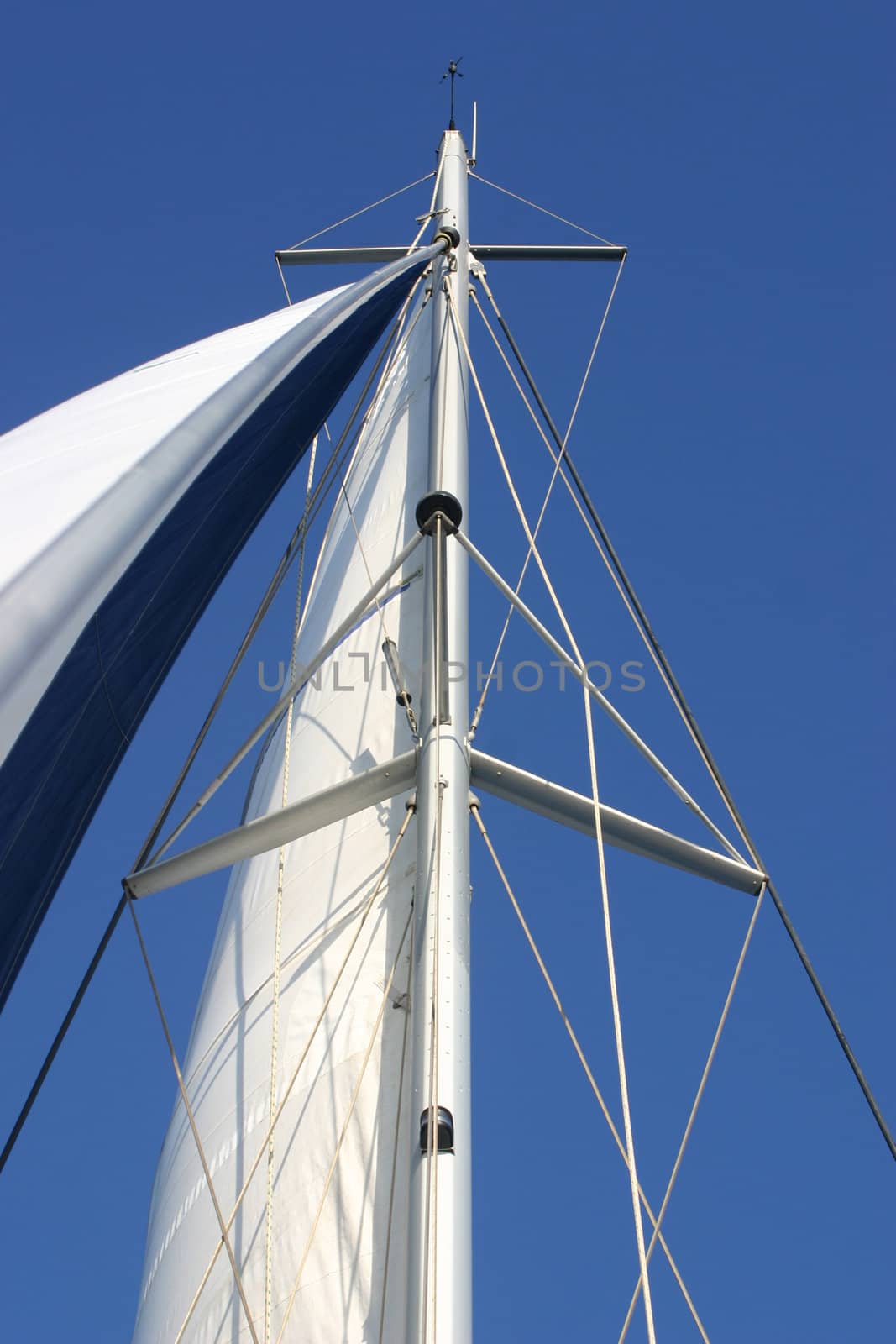 sailing mast by cynoclub