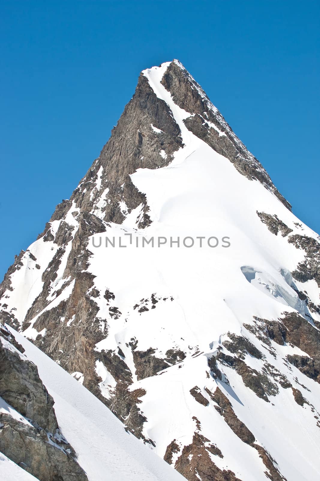 Glacier in Summer, Caucasus Mountains, Elbrus, Adilsu june 2010