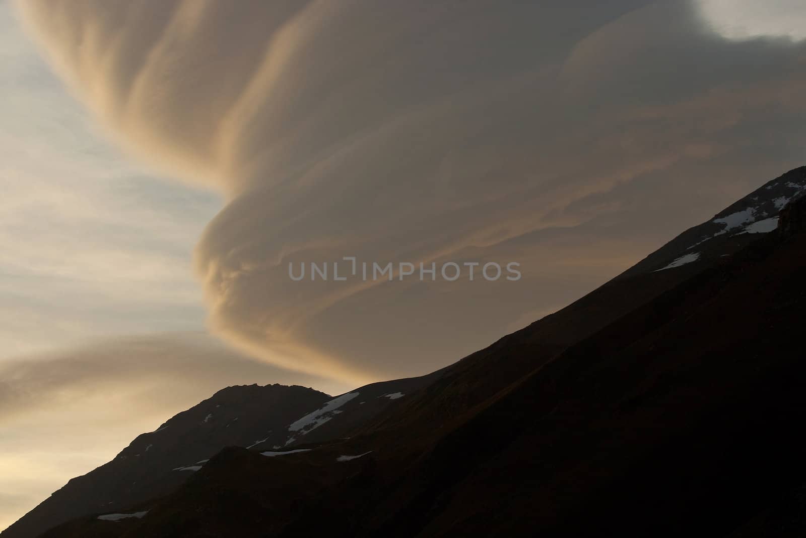 Natural phenomenon in Caucasus Mountains, Elbrus, Adilsu june 2010