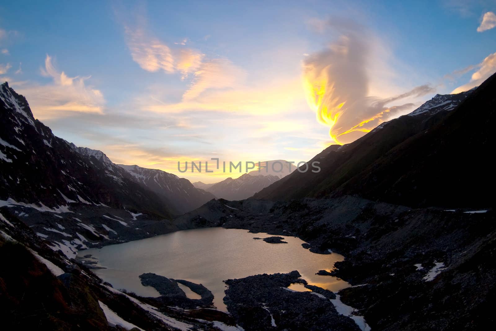 Natural phenomenon in Caucasus Mountains, Elbrus, Adilsu june 2010