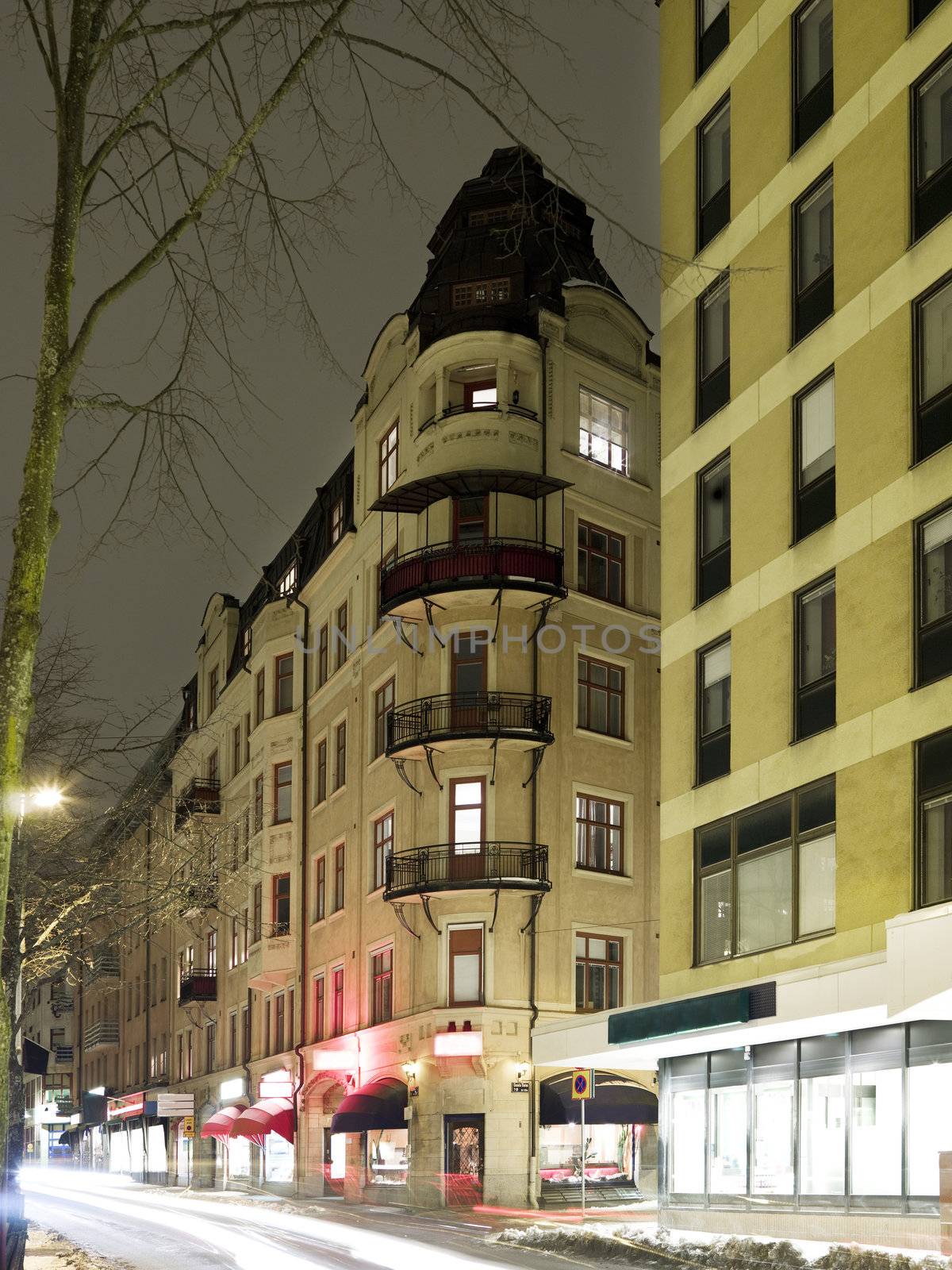 Urban Scene at night with Long Exposure