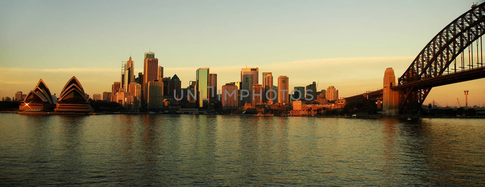 early morning in Sydney, photo taken from Kirribilli, several colors