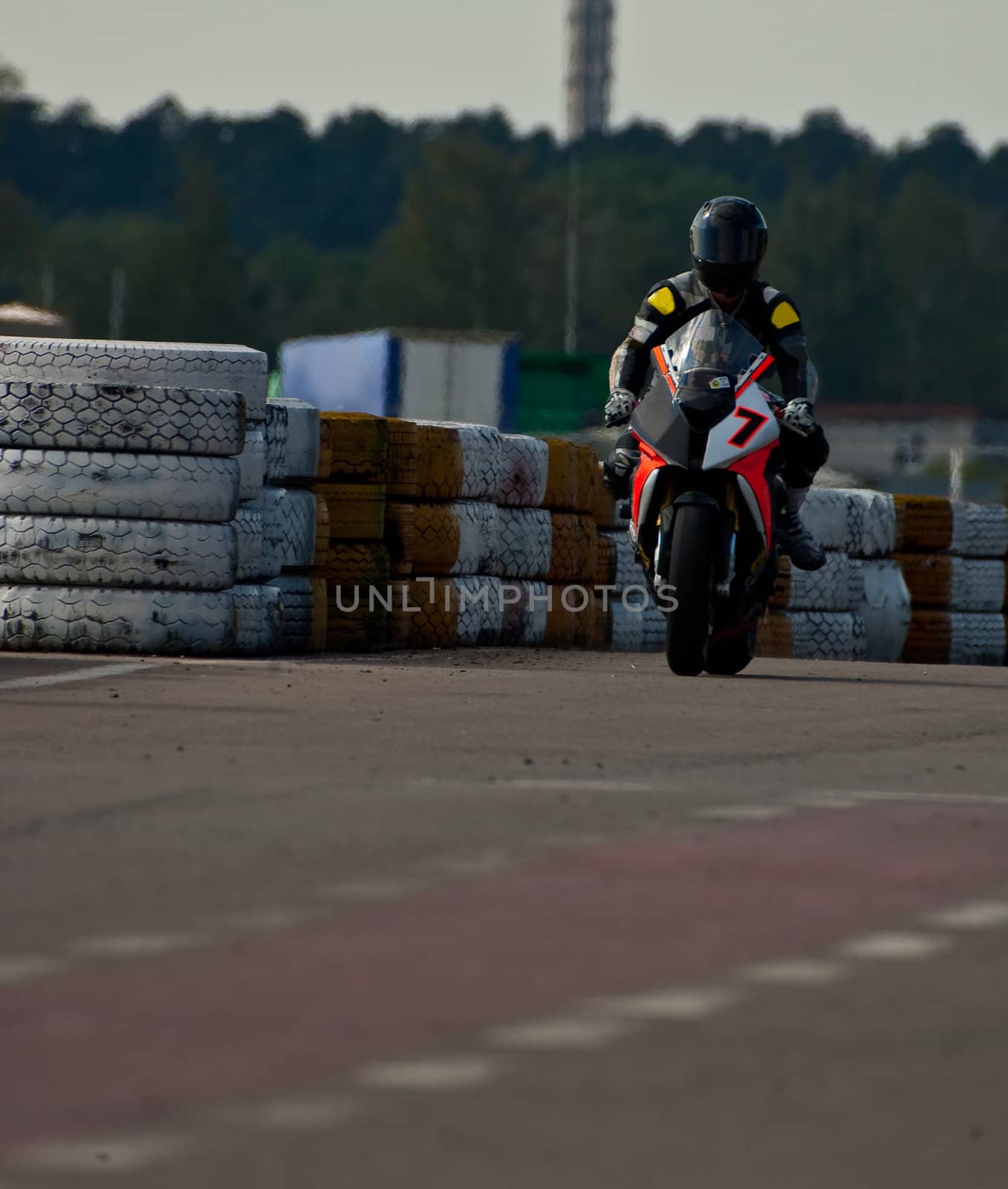 Russian national championship of encircling highway motorace