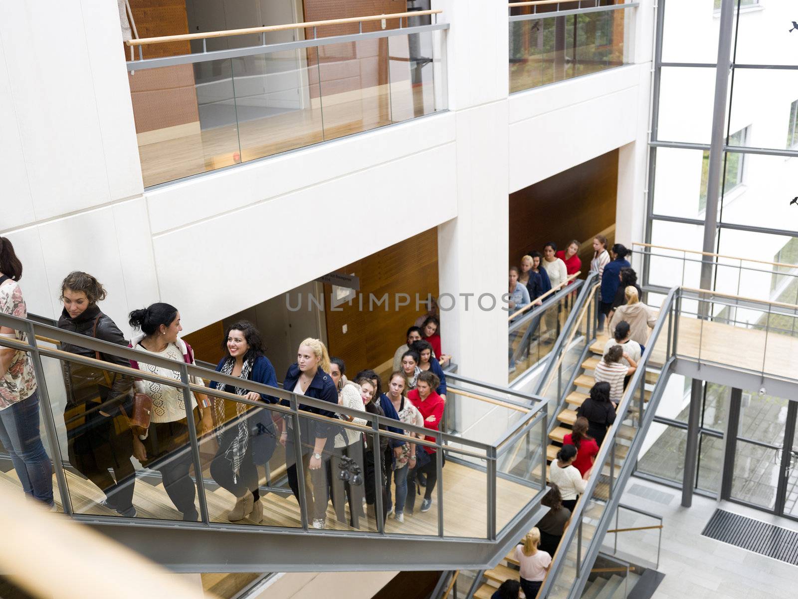 People waiting in line by gemenacom