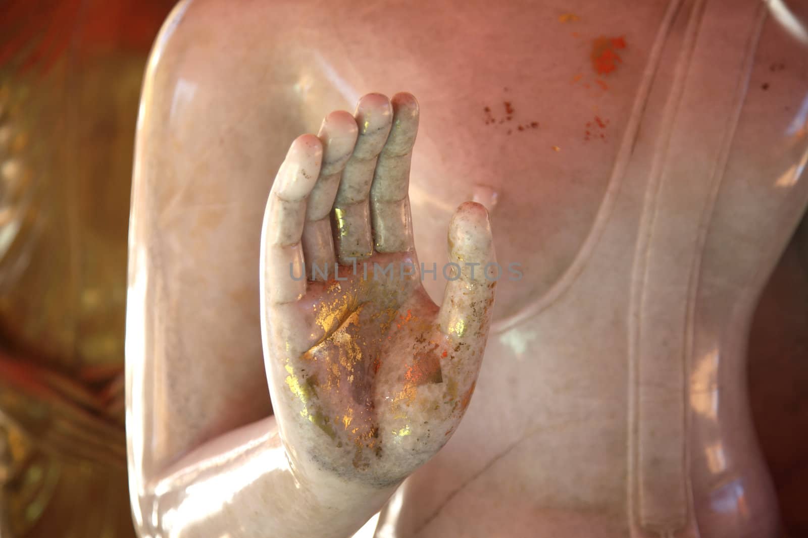 Buddha's hand raised one with gold plated - horizontal