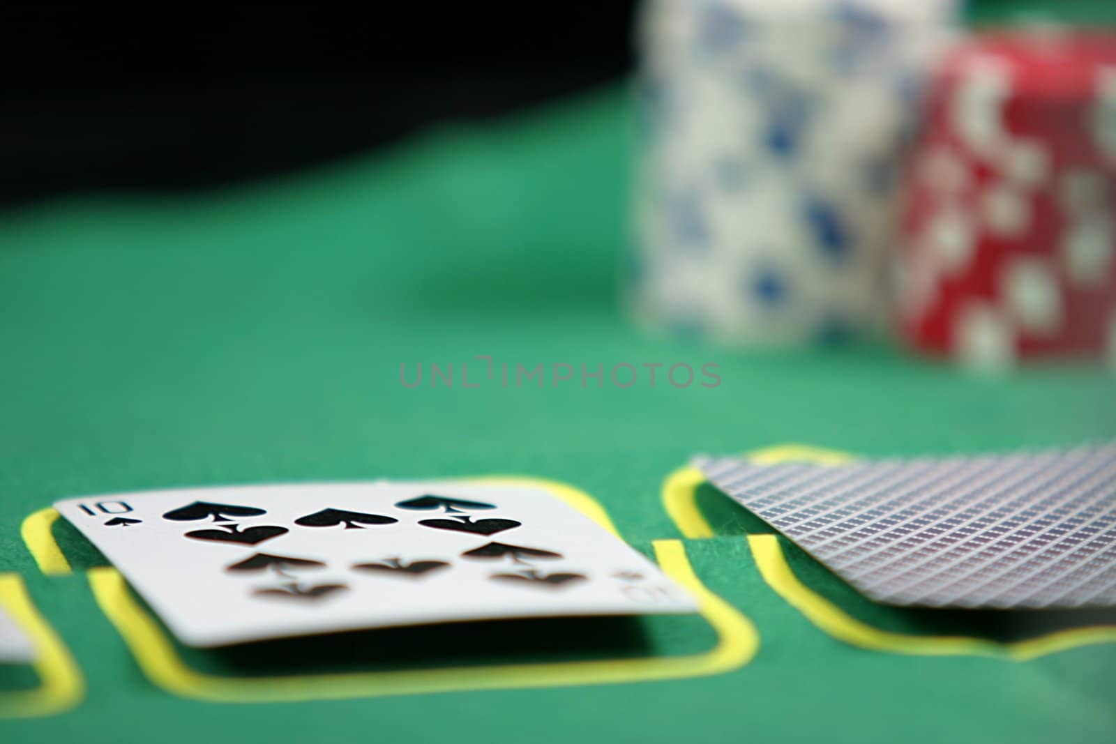 Poker table by Arvebettum