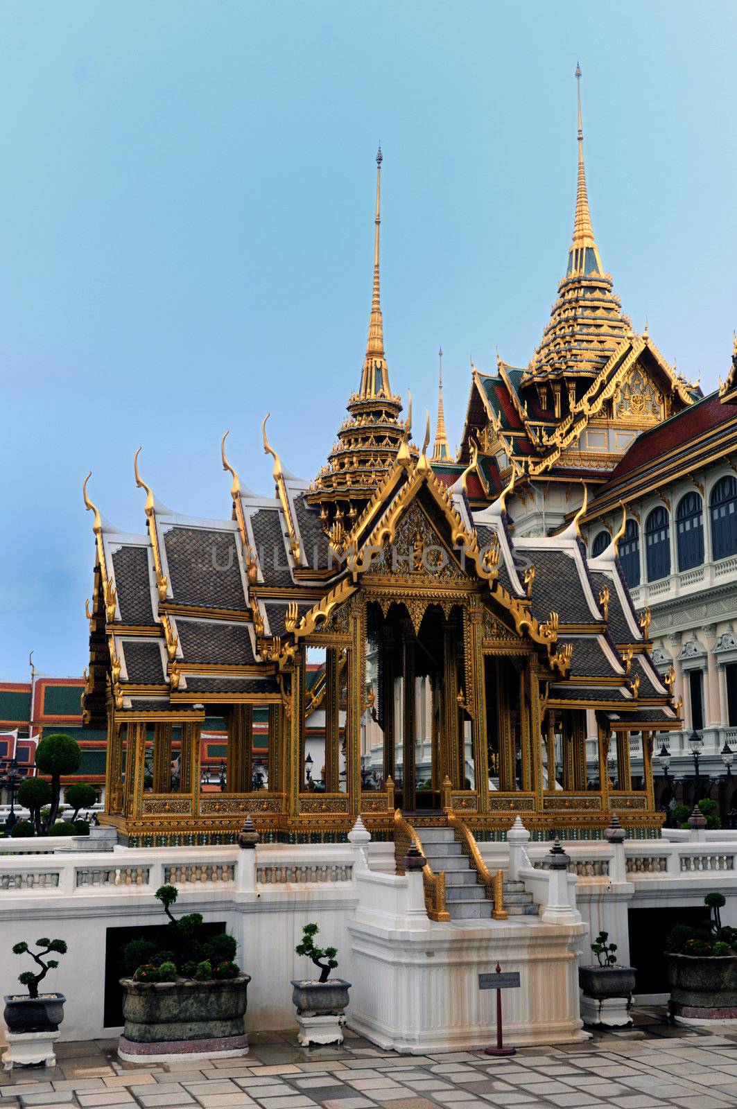 A thai temple in the grand palace area