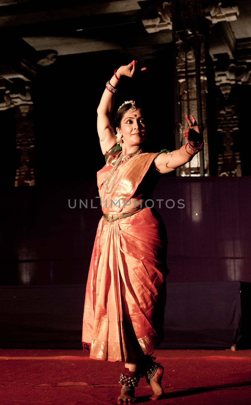 CHENNAI - JAN 21: Dancers perform at the traditional folk event called Mylapore Festival , Jan 21, 2010 in Chennai, India