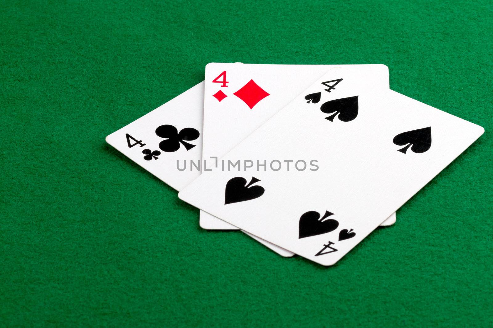 Poker hand with 3 of a kind by lavsen