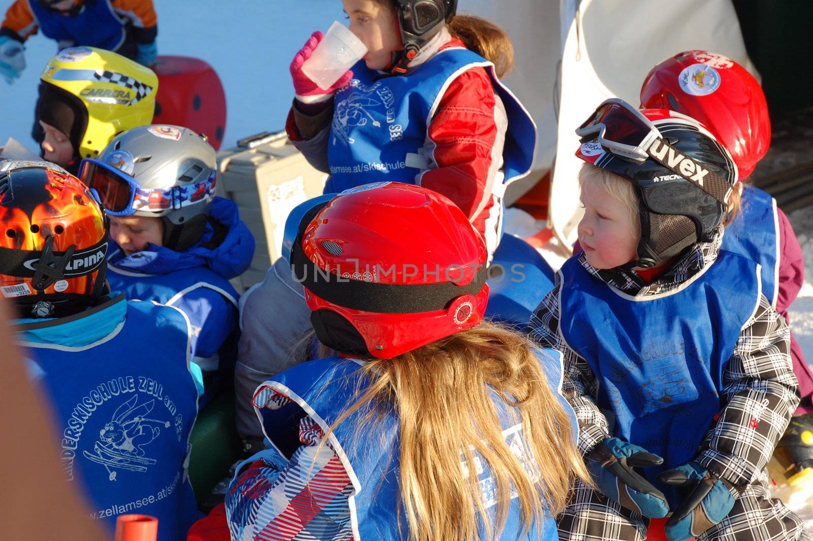 ZELL AM SEE, AUSTRIA - DECEMBER 22: 3-5 year old children resting at Ski school in Zell am See, Austria. Austrian ski schools are famous for the training plans, that guarantees the safety of about 10 million ski drivers on austrian ski areas per year.