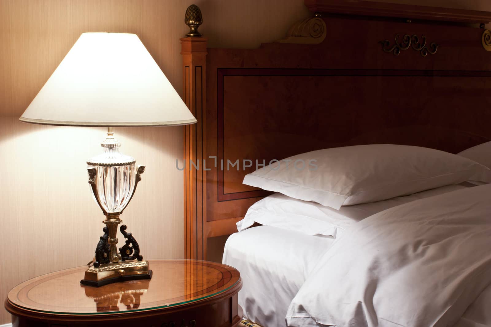New York: interior of a five stars hotel - bedroom