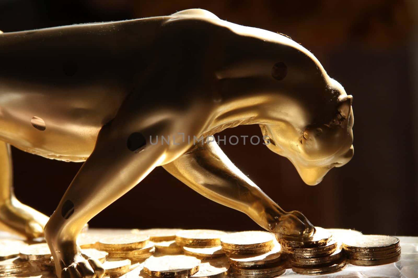 Luxury Golden Jaguar Figurine close up.