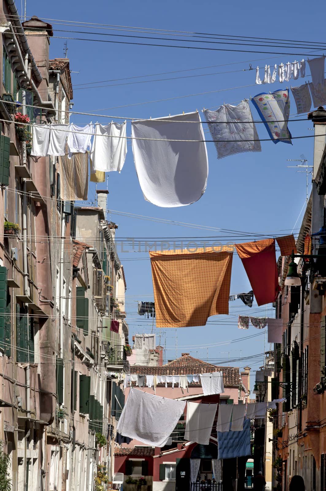 Laundry in Venice, Italy. by johnnychaos