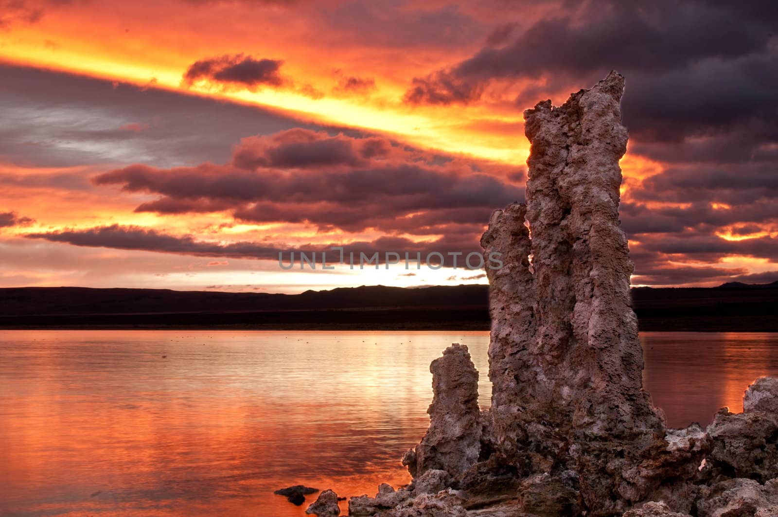 mono lake by pazham