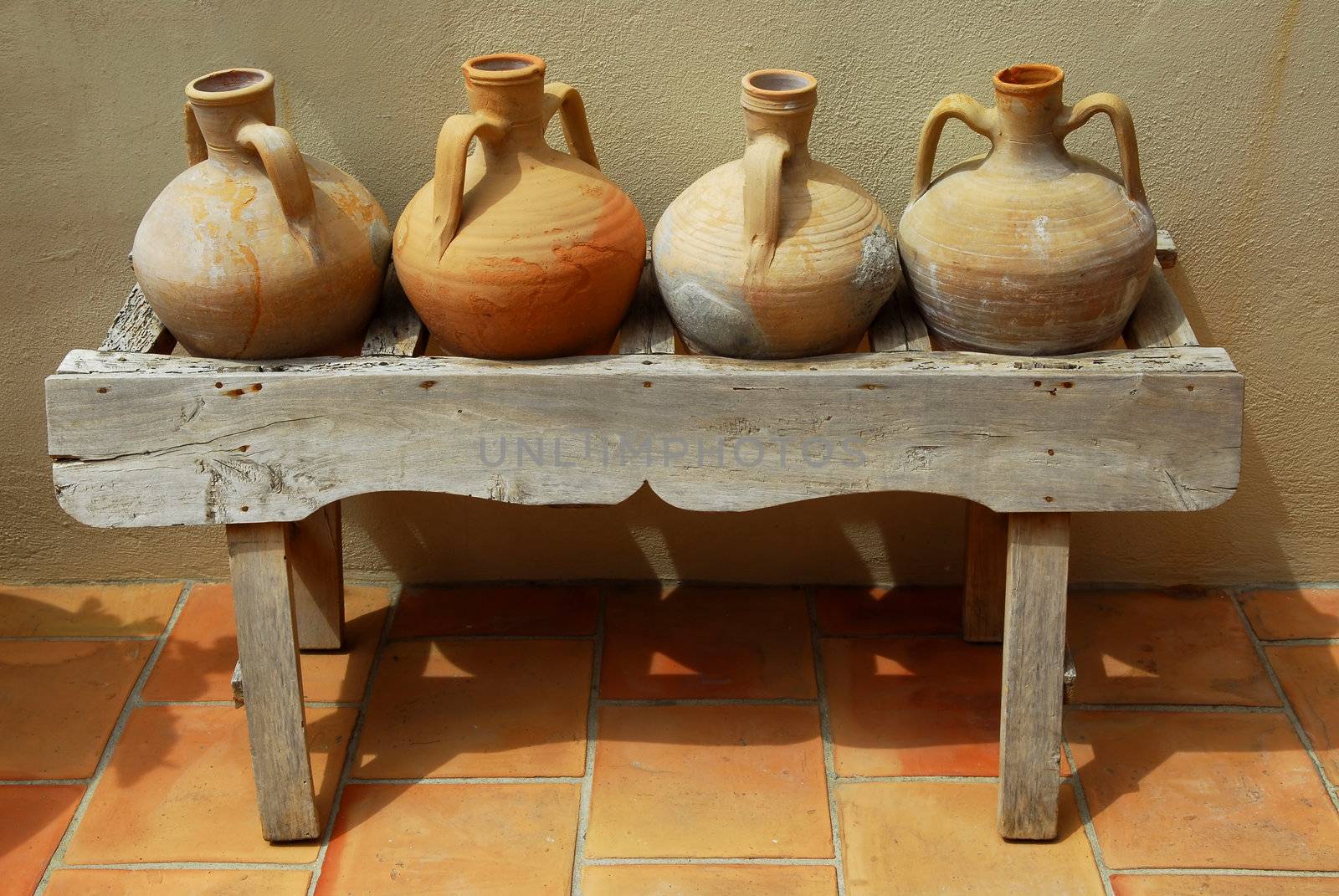 Amphoras  by elenathewise