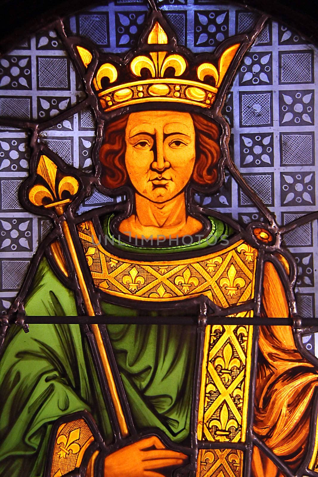 old glass window art with king and crown