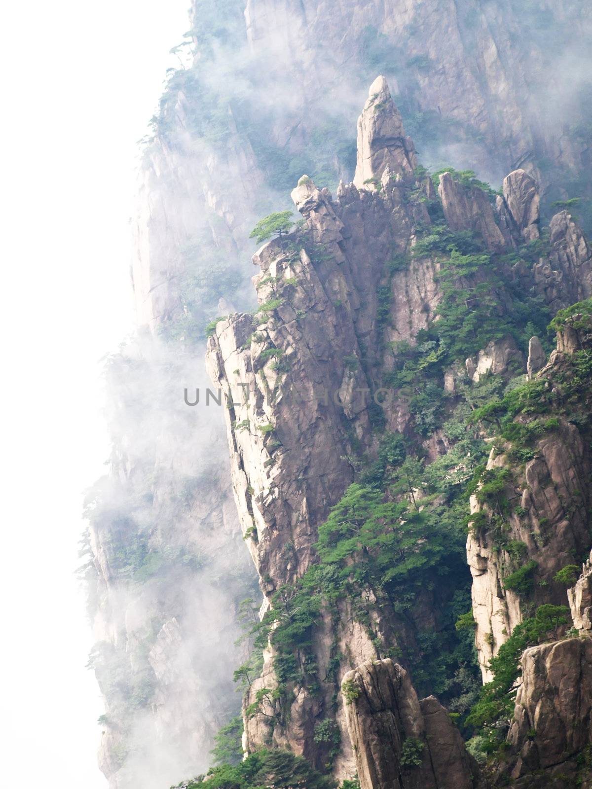 mount huangshan by zkruger