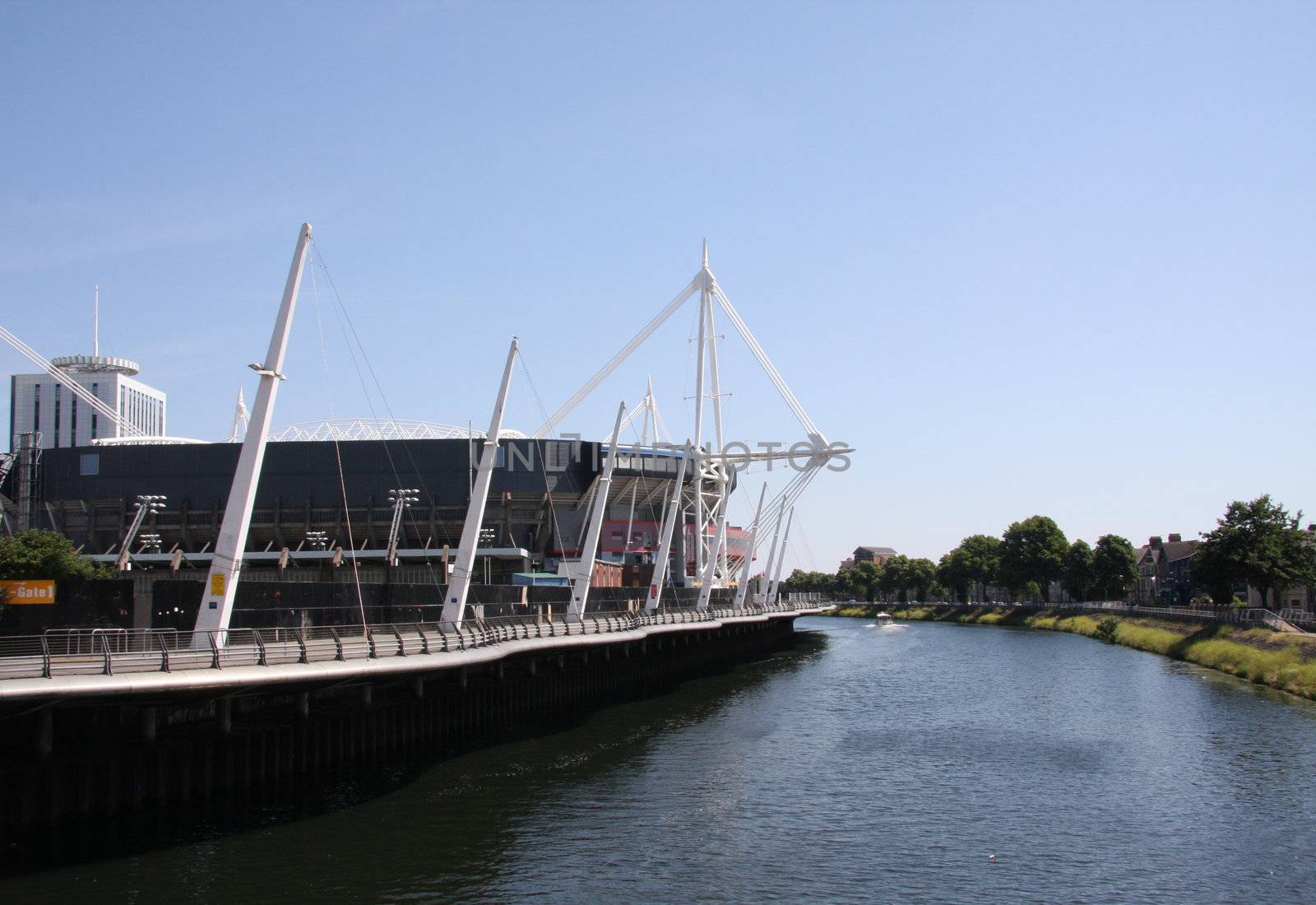Millennium Stadium Cardiff, large white mast upright, clear sunny day