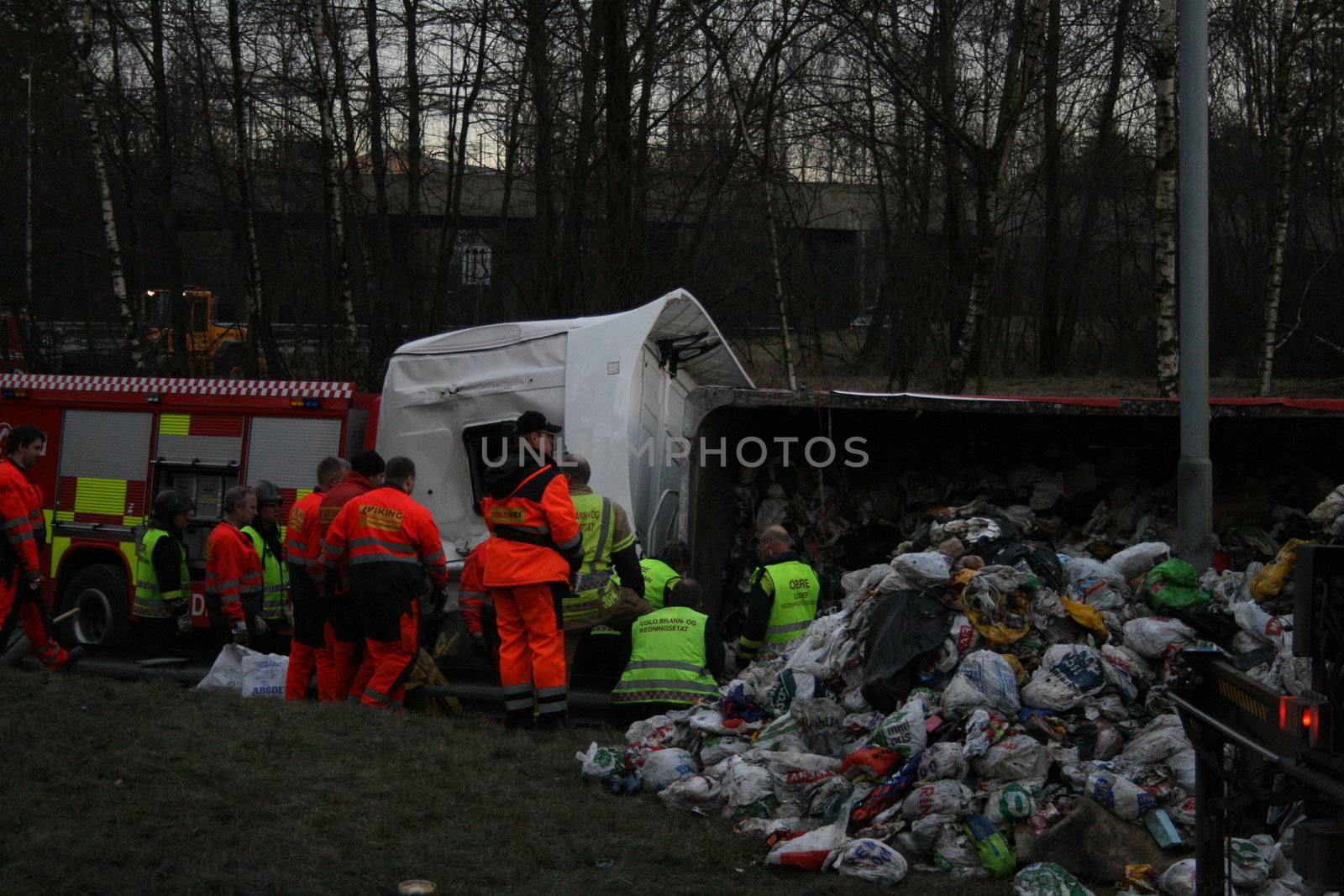 Søppelbil som veltet på Ulven i Oslo