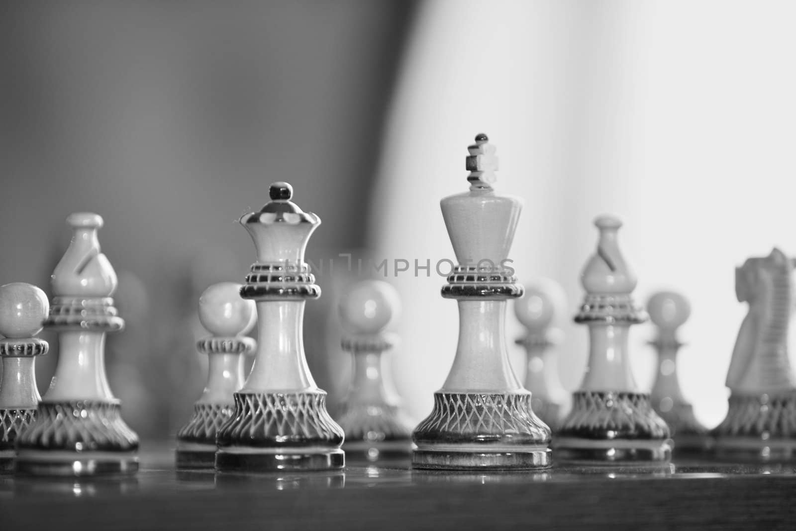 Figures on a Chess Board as a Close-Up