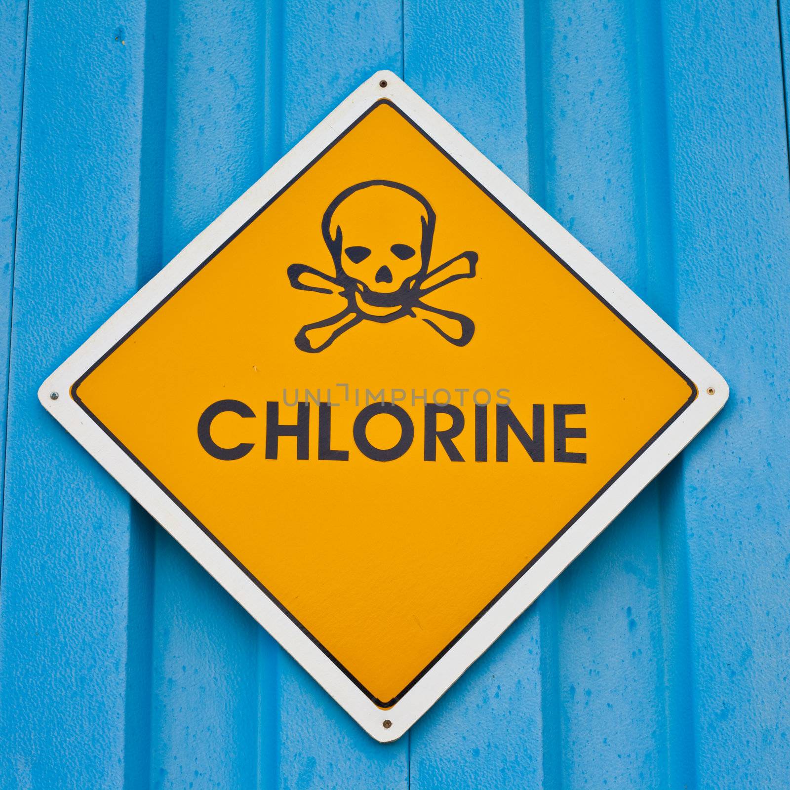 Chlorine warning sign by PiLens