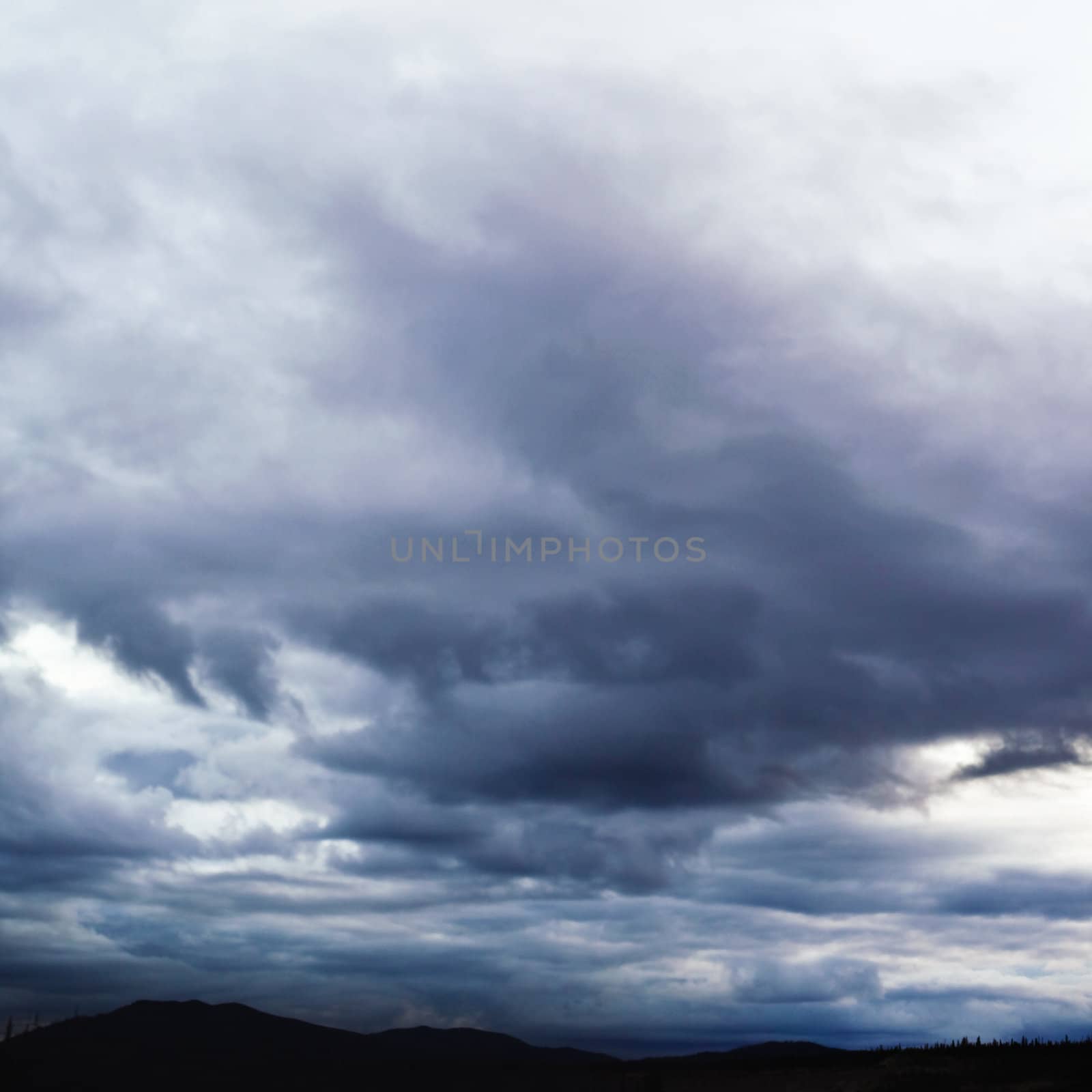 Dark clouds by PiLens