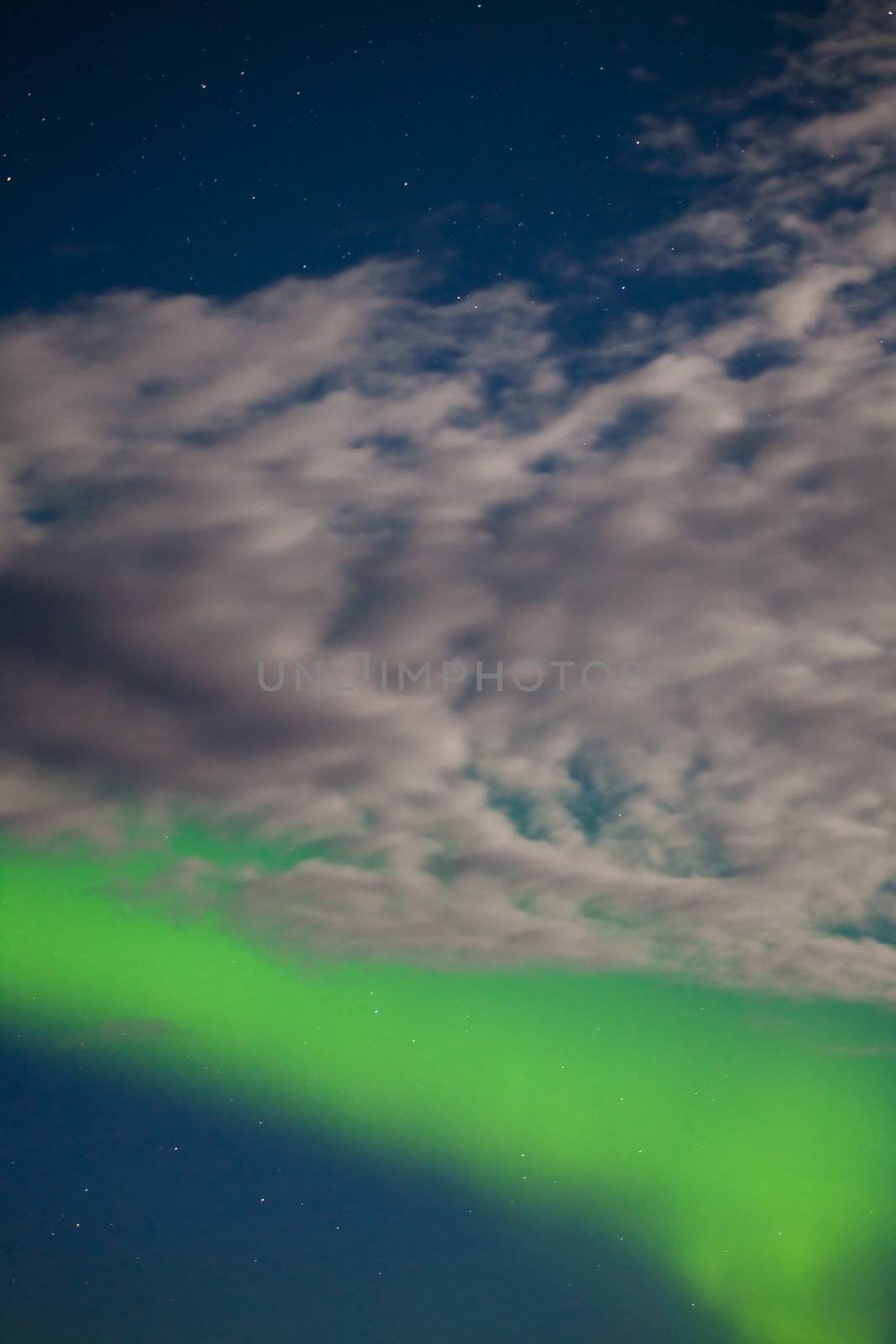 Aurora borealis (Northern lights) display by PiLens