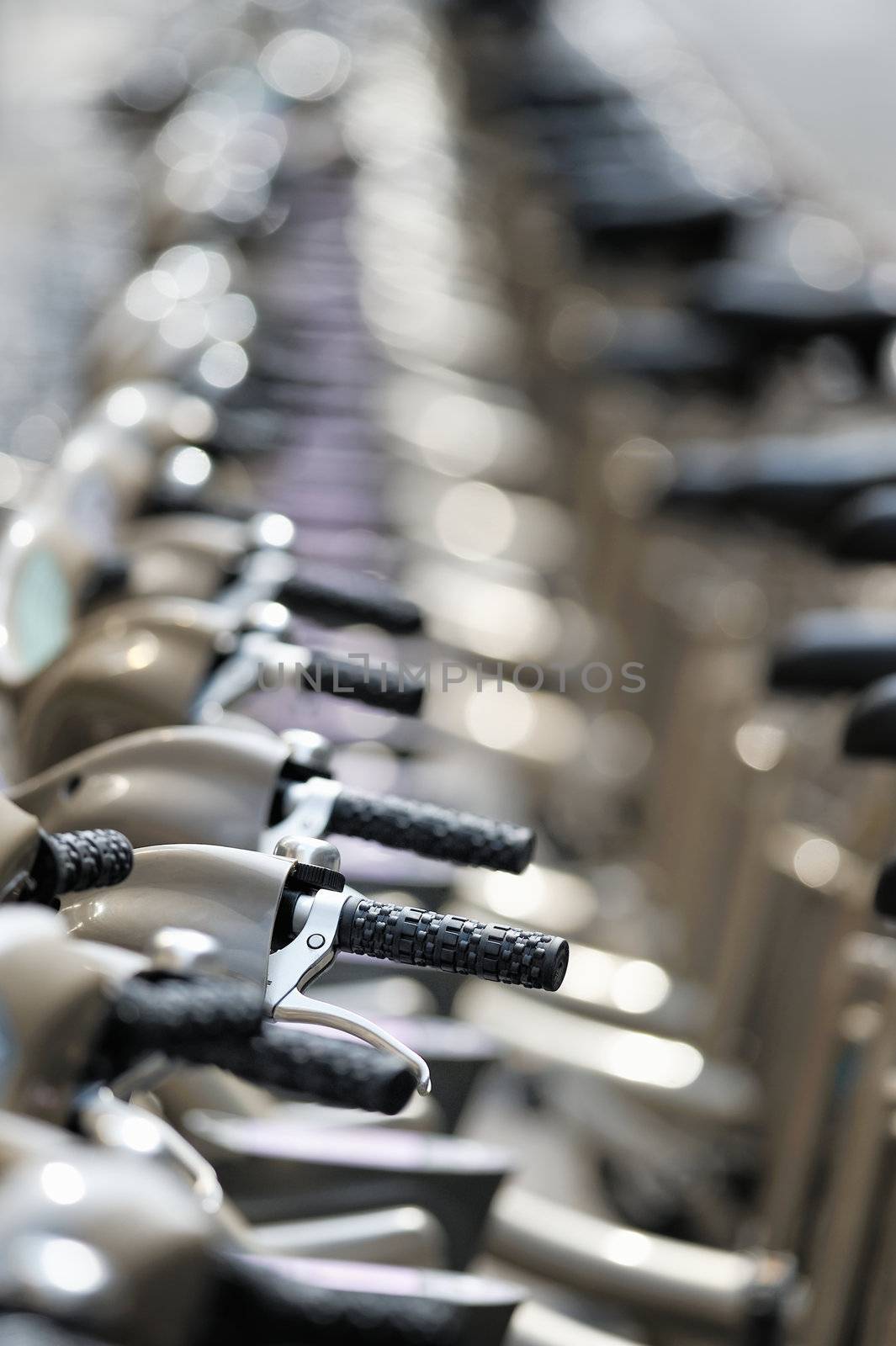 Large quantity of bicycles on the Parisian street