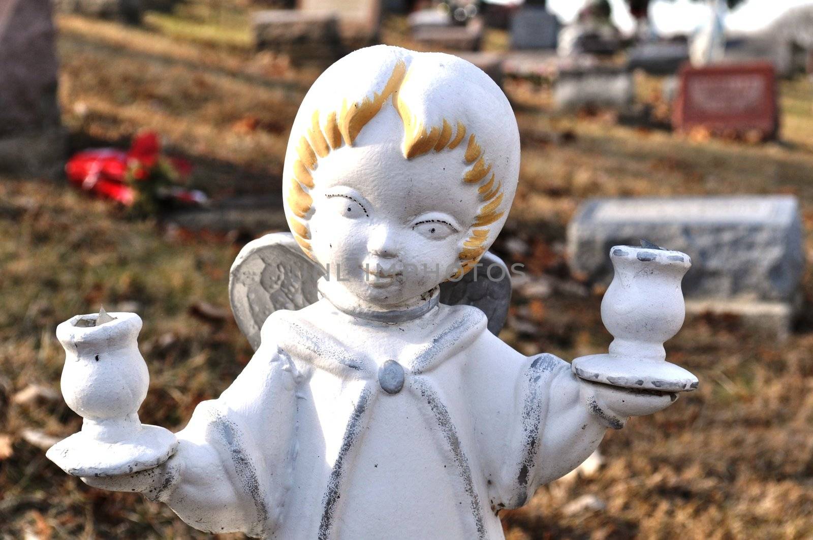 Gravesite - Angel - blonde with candle holders