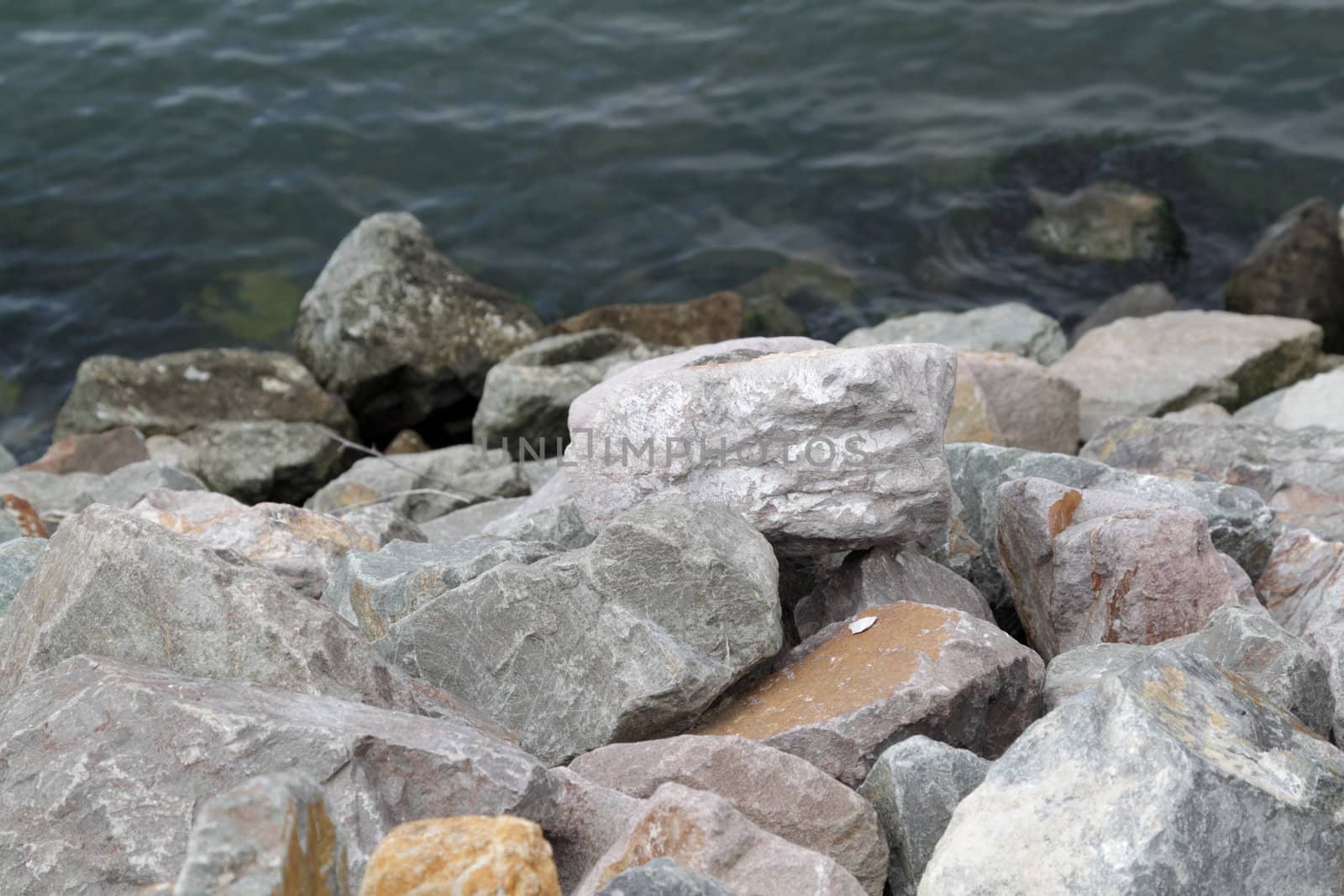 Stones by the water by pulen