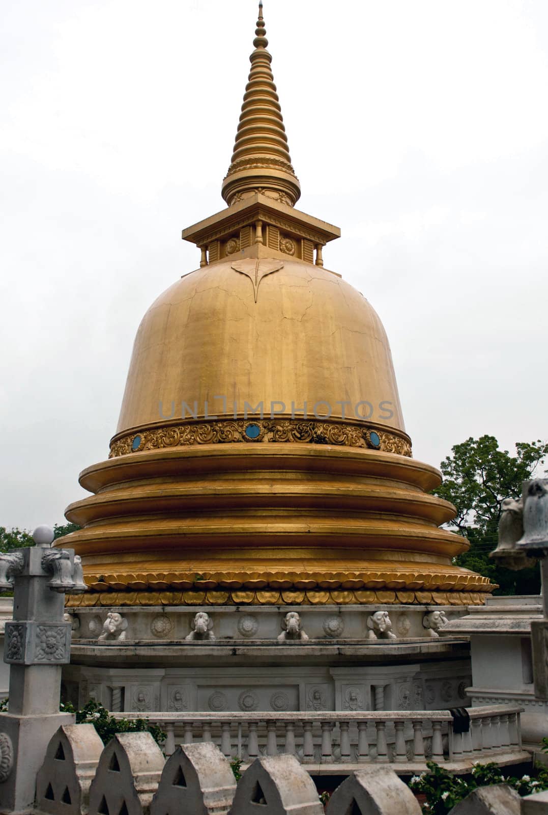 Pagoda by pazham