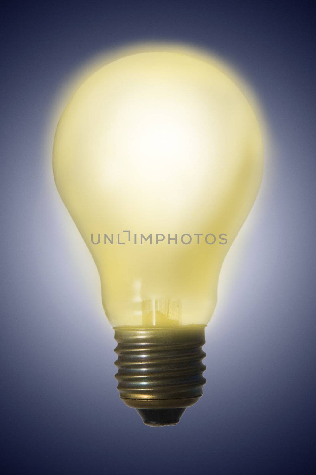 Glowing Light Bulb by Luminis