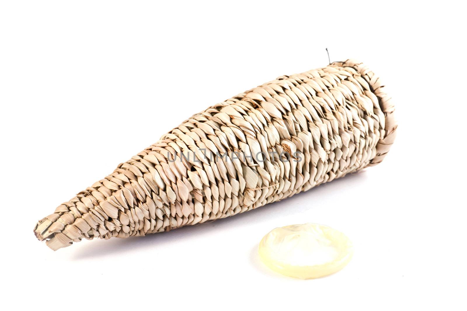 Traditional bushman condom (Namibia) close to a recent model. Good for concepts.