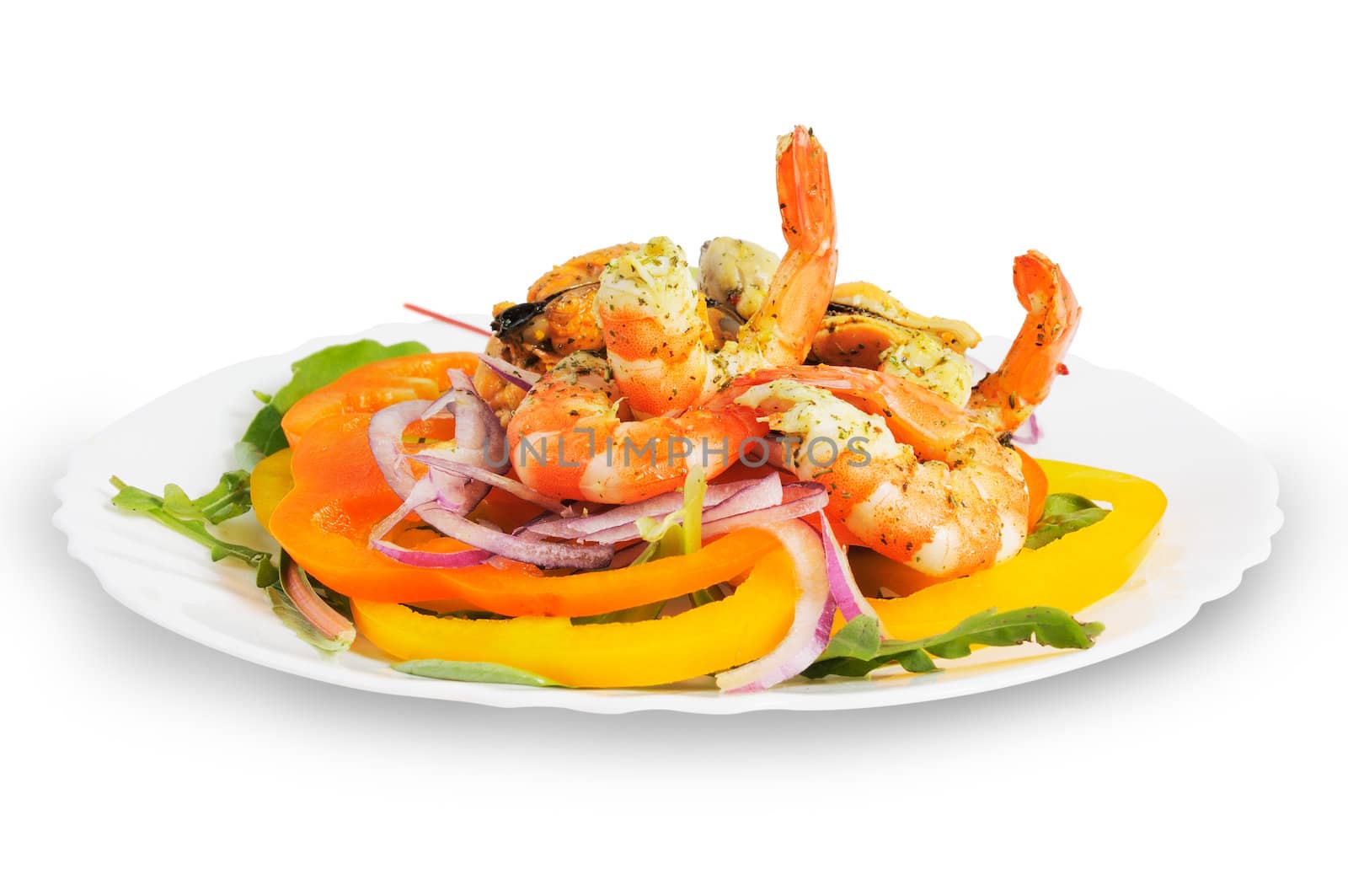 Salad with shrimp, mussels, bell peppers and onions. On white background.