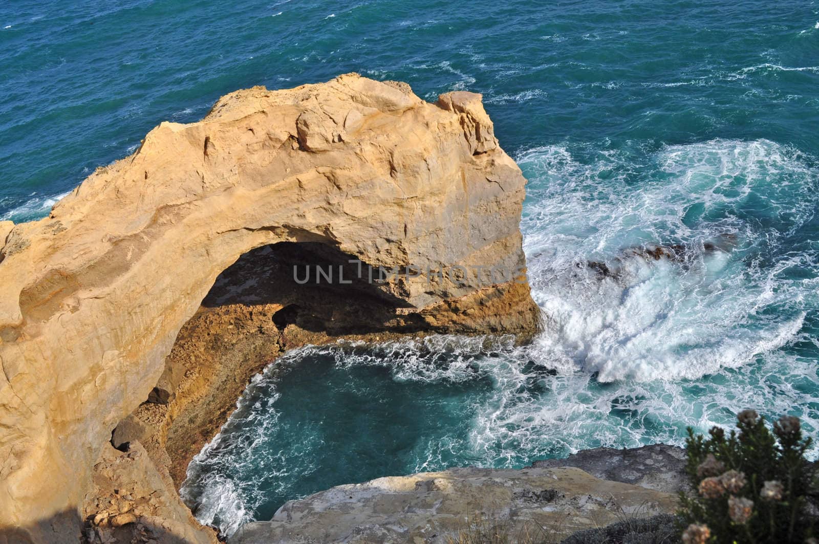 Stone Arch. Great Ocean Road, Australia by dimkadimon