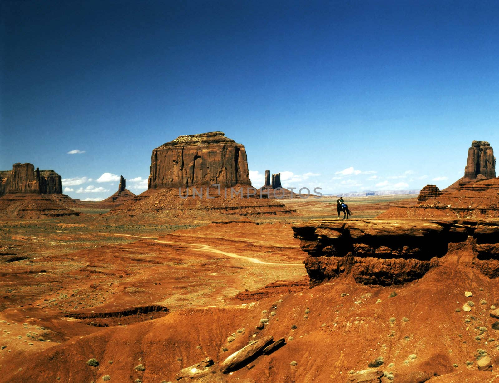 Monument Valley, Arizona by jol66