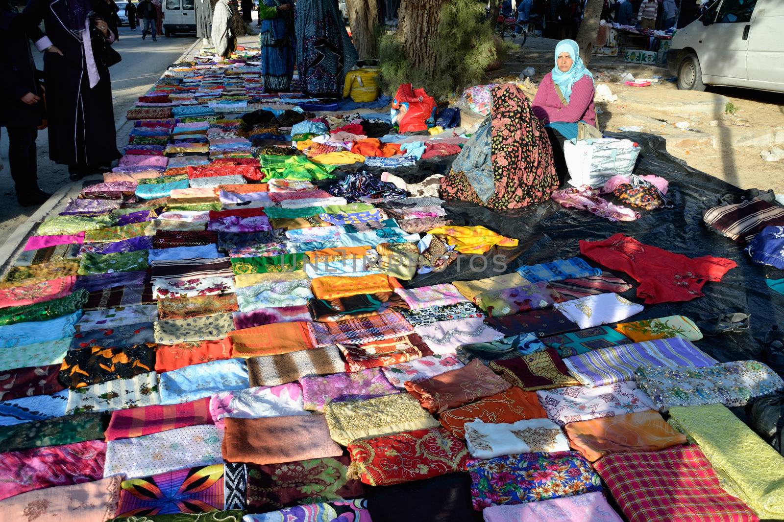 Market in Tunisia by fahrner
