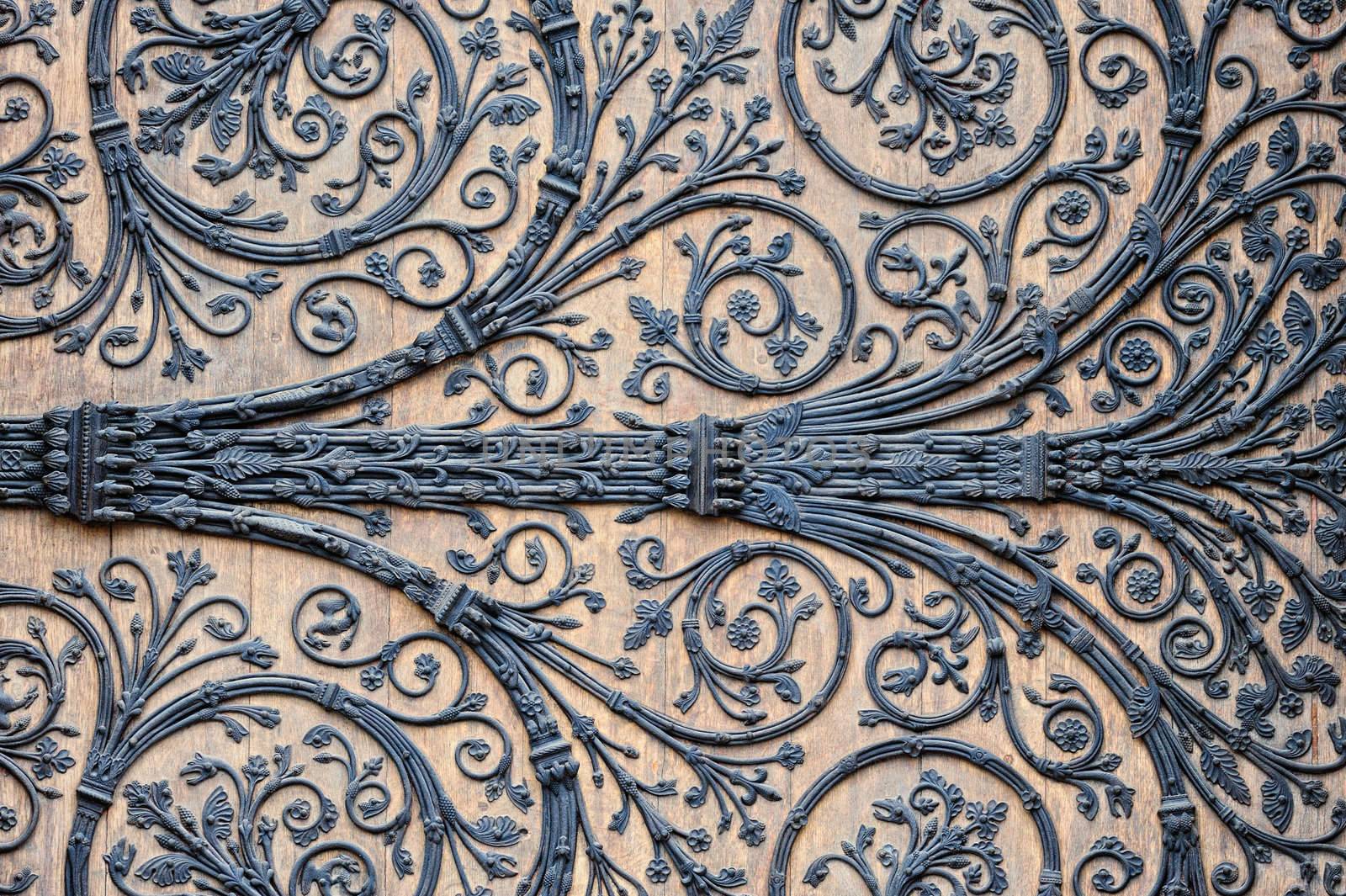 The alto-relievo of cathedral of the Notre-Dame
