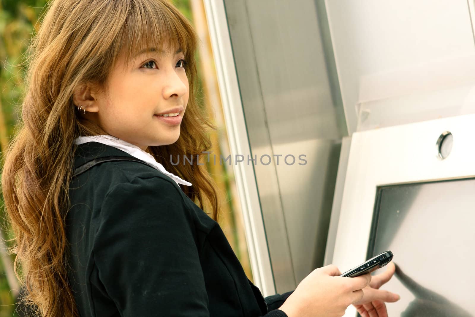 business woman play the touch screen  by cozyta