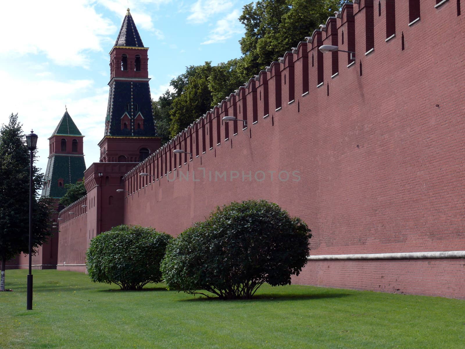 Kremlin wall - Moscow by Stoyanov