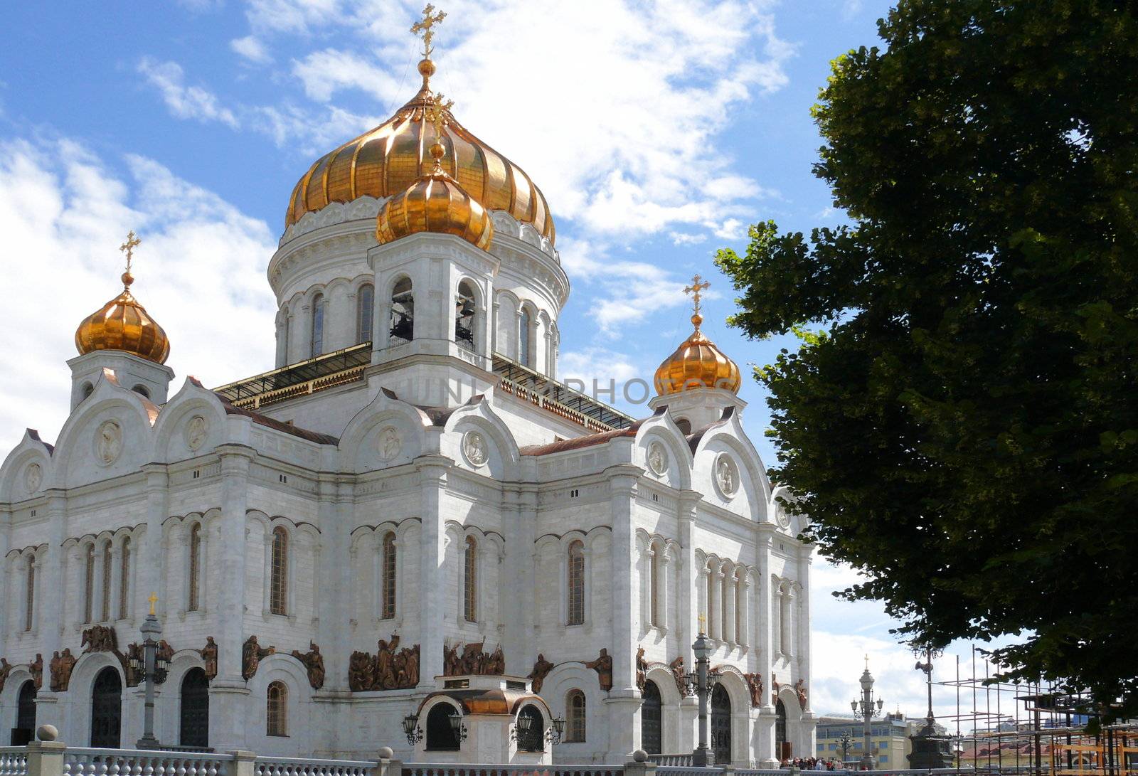 Temple of the Christ the Saviour - Moscow by Stoyanov