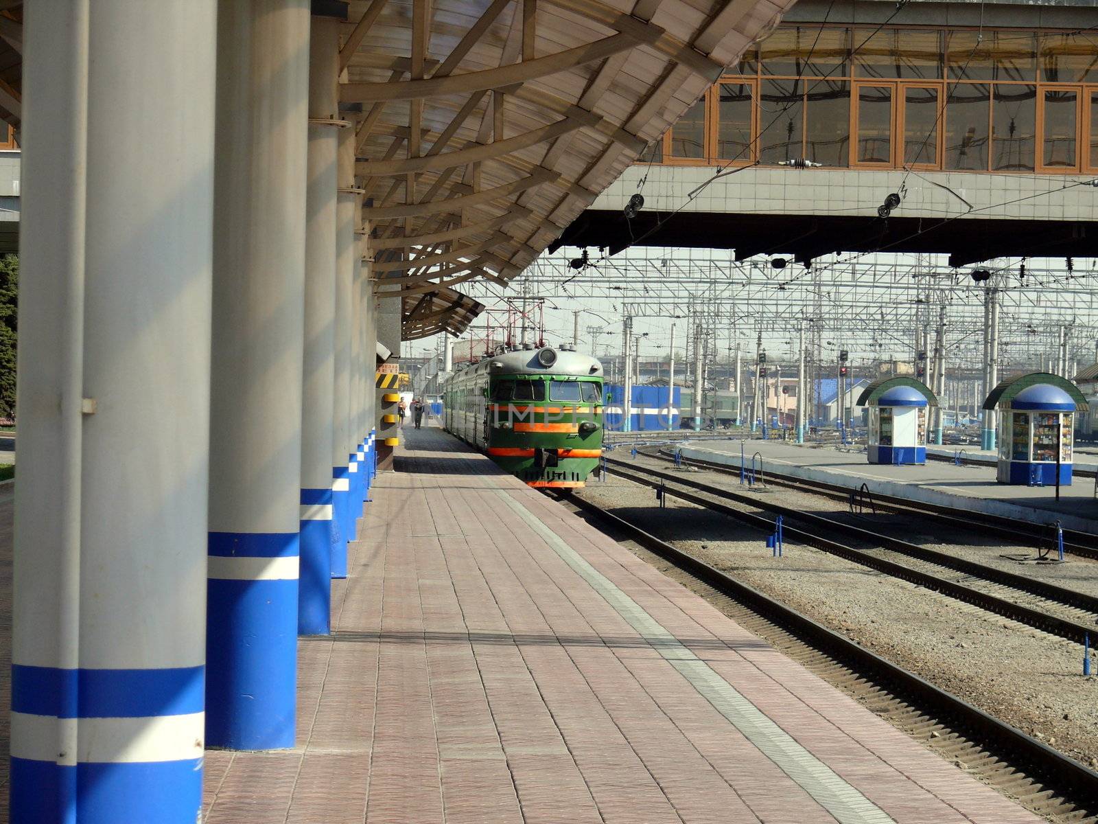 Chelyabnisk railway station by Stoyanov