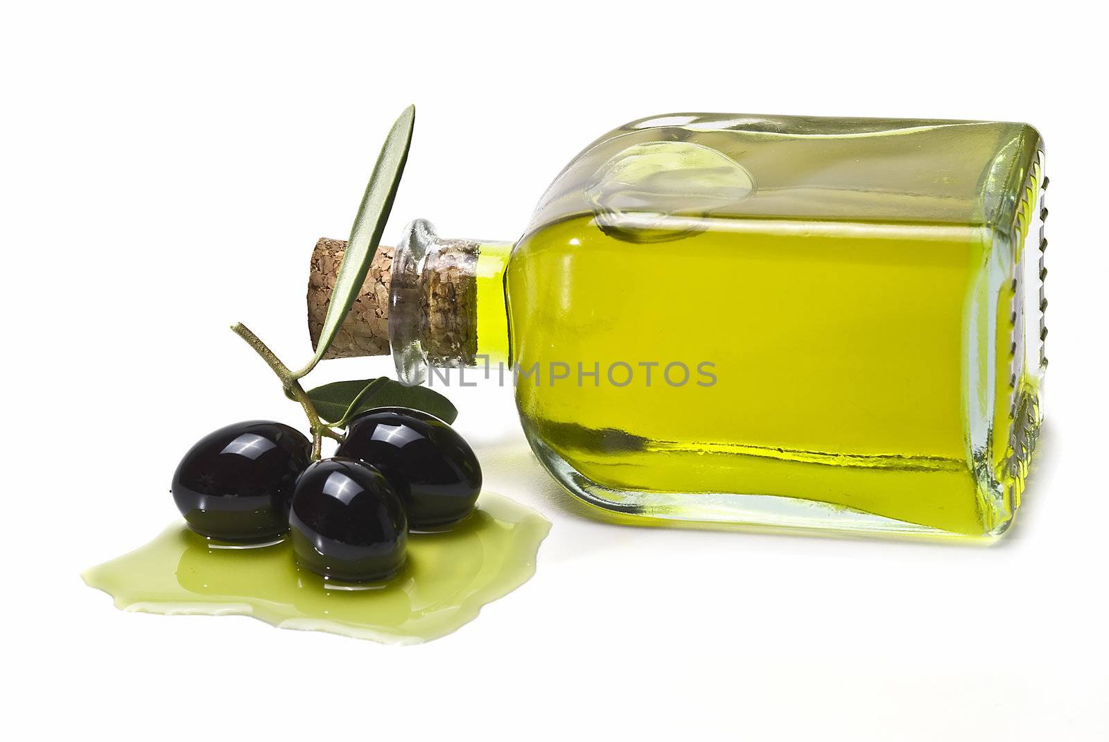 Olives and olive oil. by angelsimon